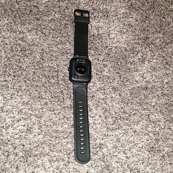 Very Fit Pro One1 Smart Watch (Comes With Charger!) - Picture 3 of 4